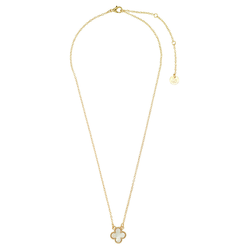 Mother of Pearl Clover 15&quot; Necklace