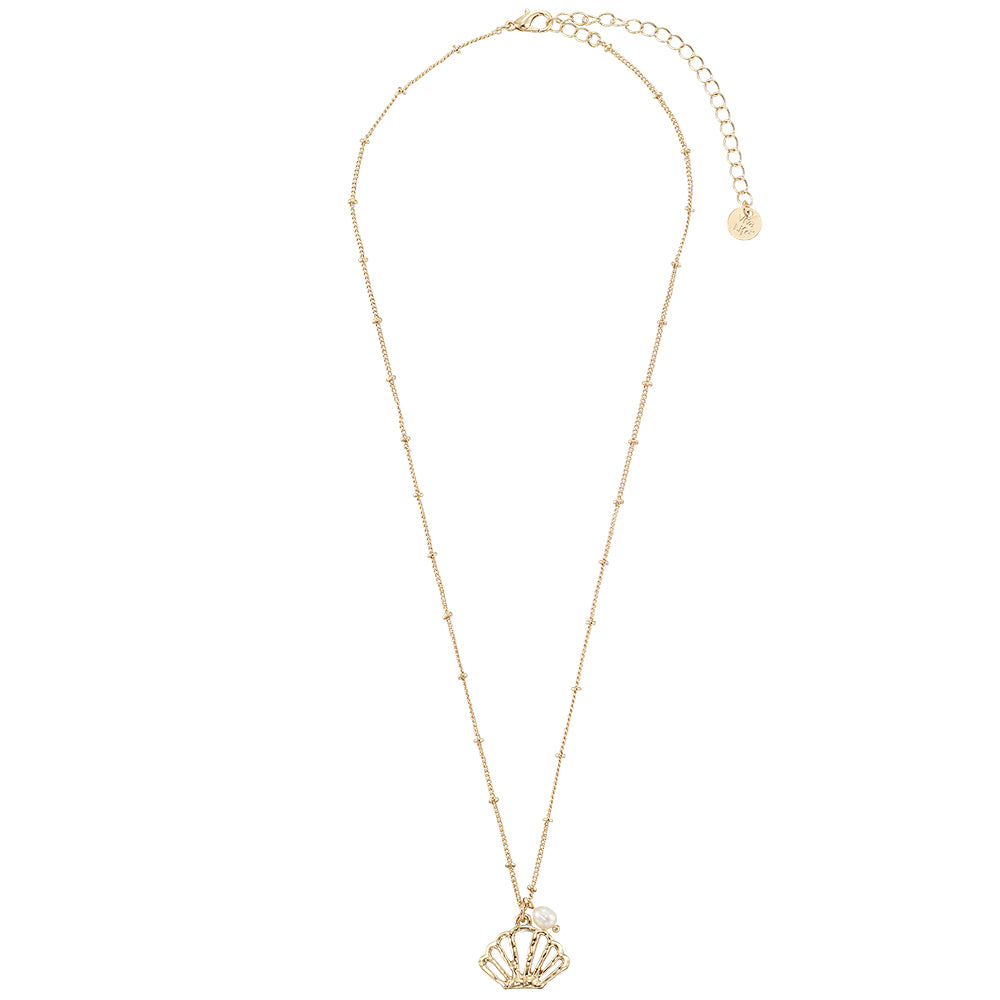Clam Shell Pearl Necklace