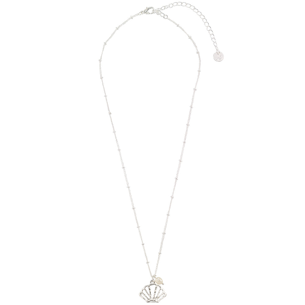 Clam Shell Pearl Necklace