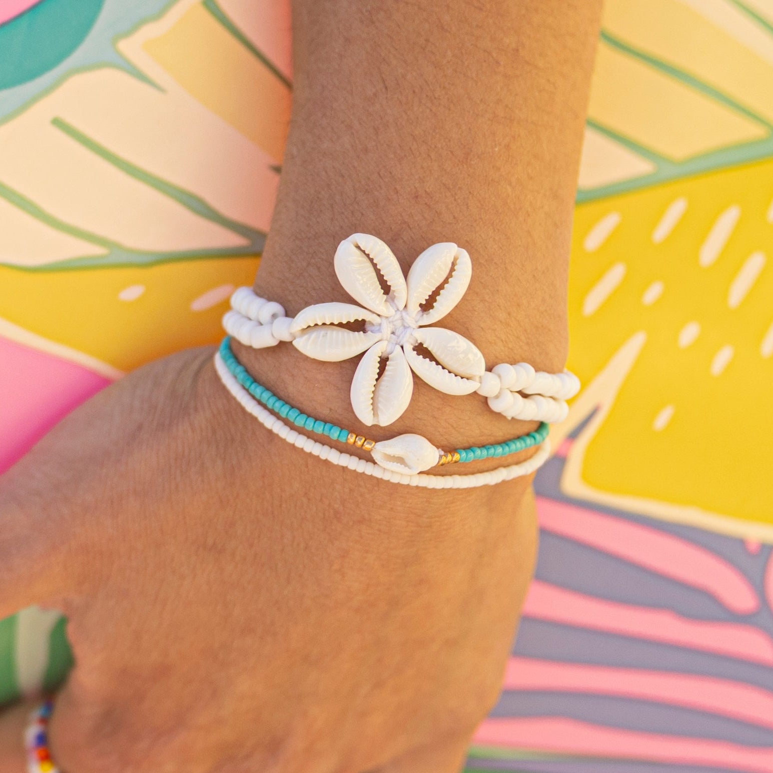 Conch Shell Seedbead Stretch Bracelet