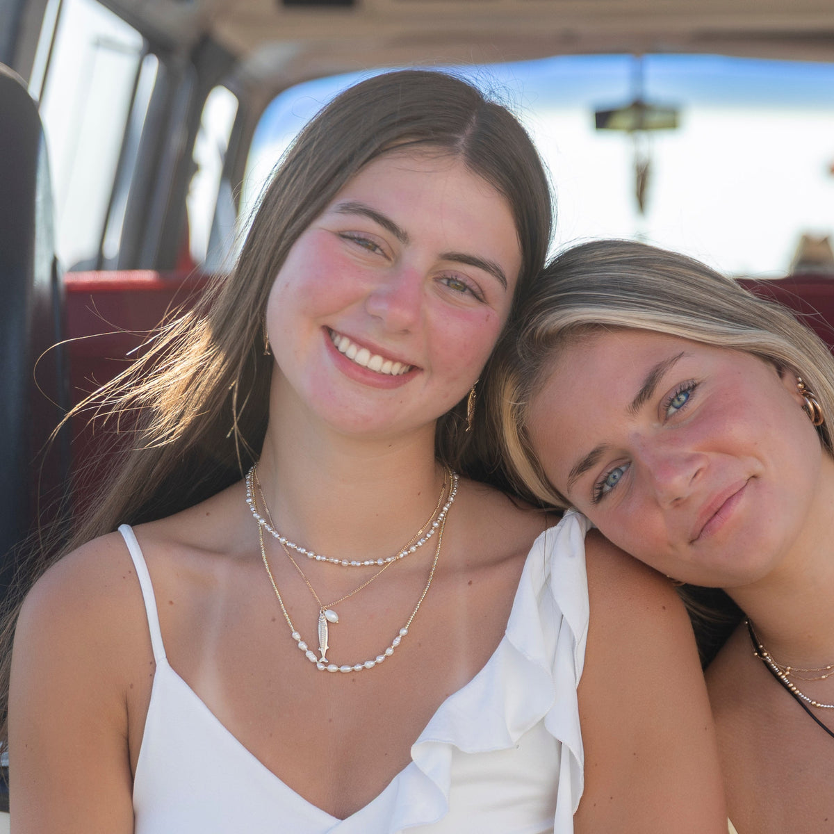 Double-Sided Sardine Pearl 16&quot; Necklace