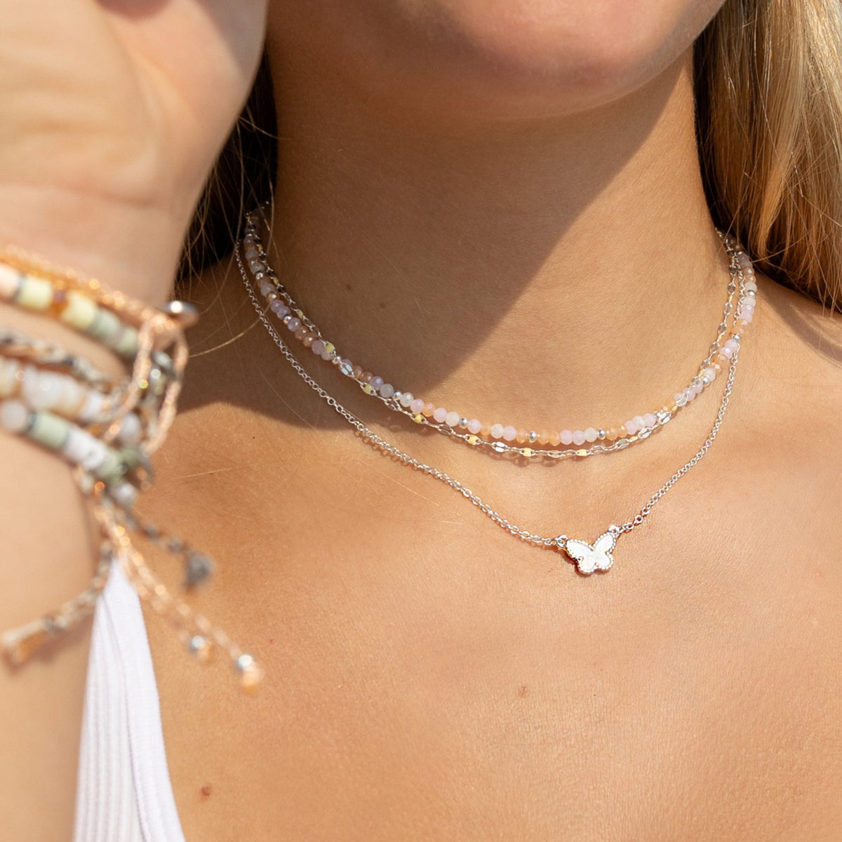 Mother of Pearl Butterfly 15&quot; Necklace