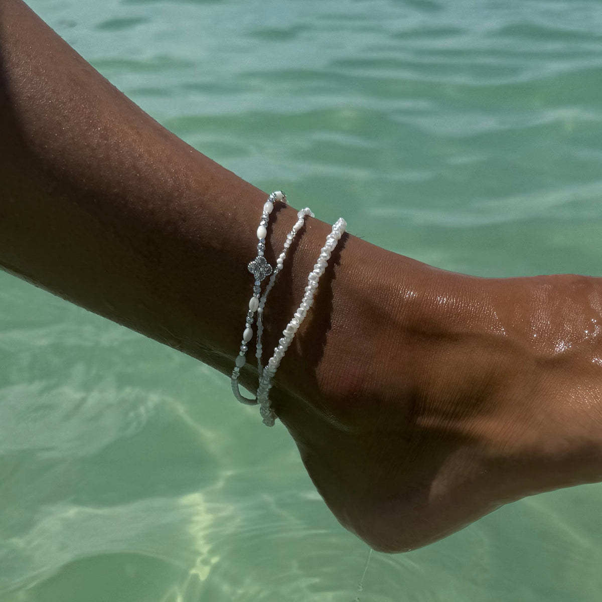 Faux Pearl Stretch Anklet