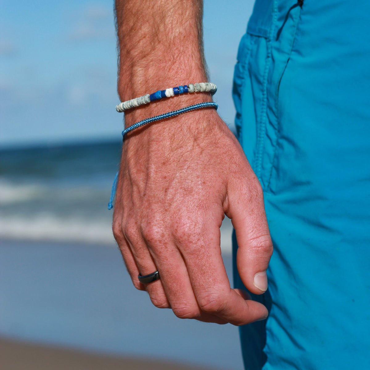 Blue Coco/Grey Clam Shell 7&quot; Bracelet
