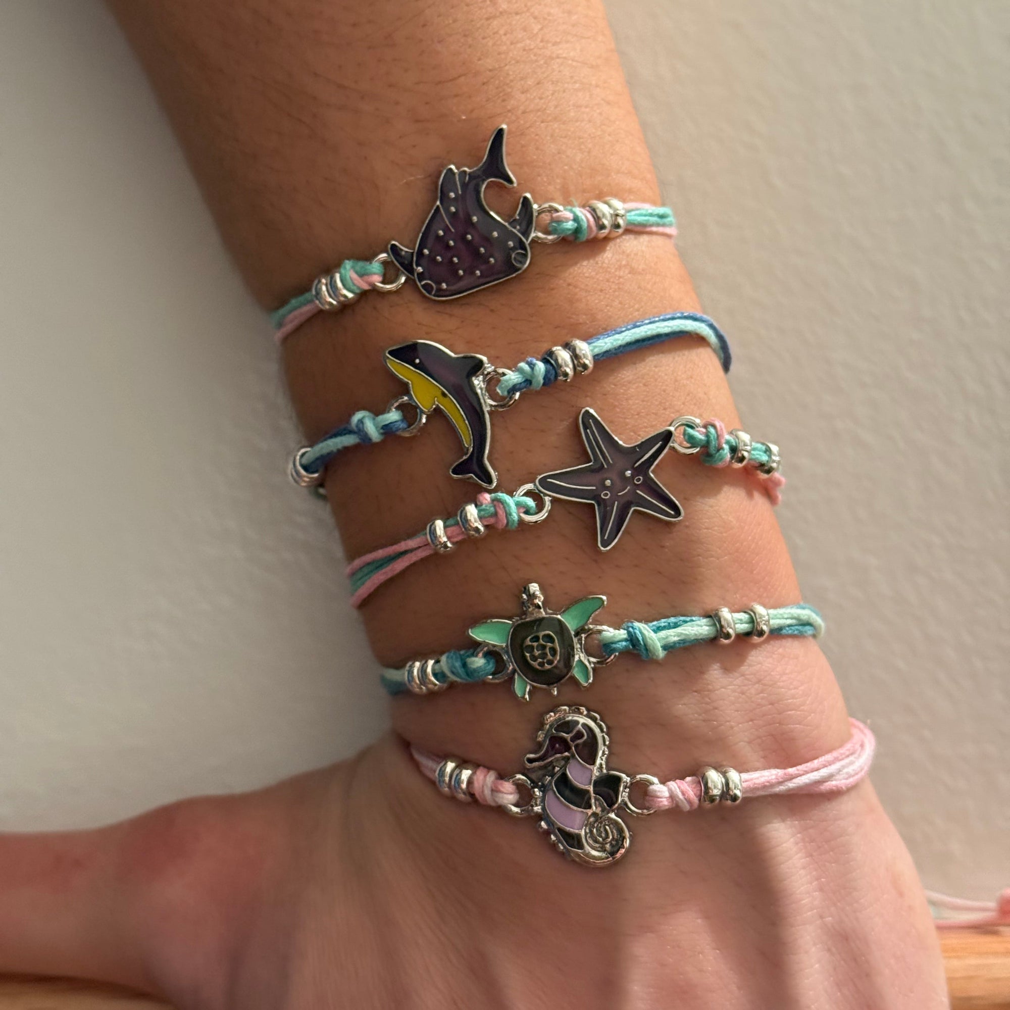 Turtle MOOD Wax Linen Bracelet