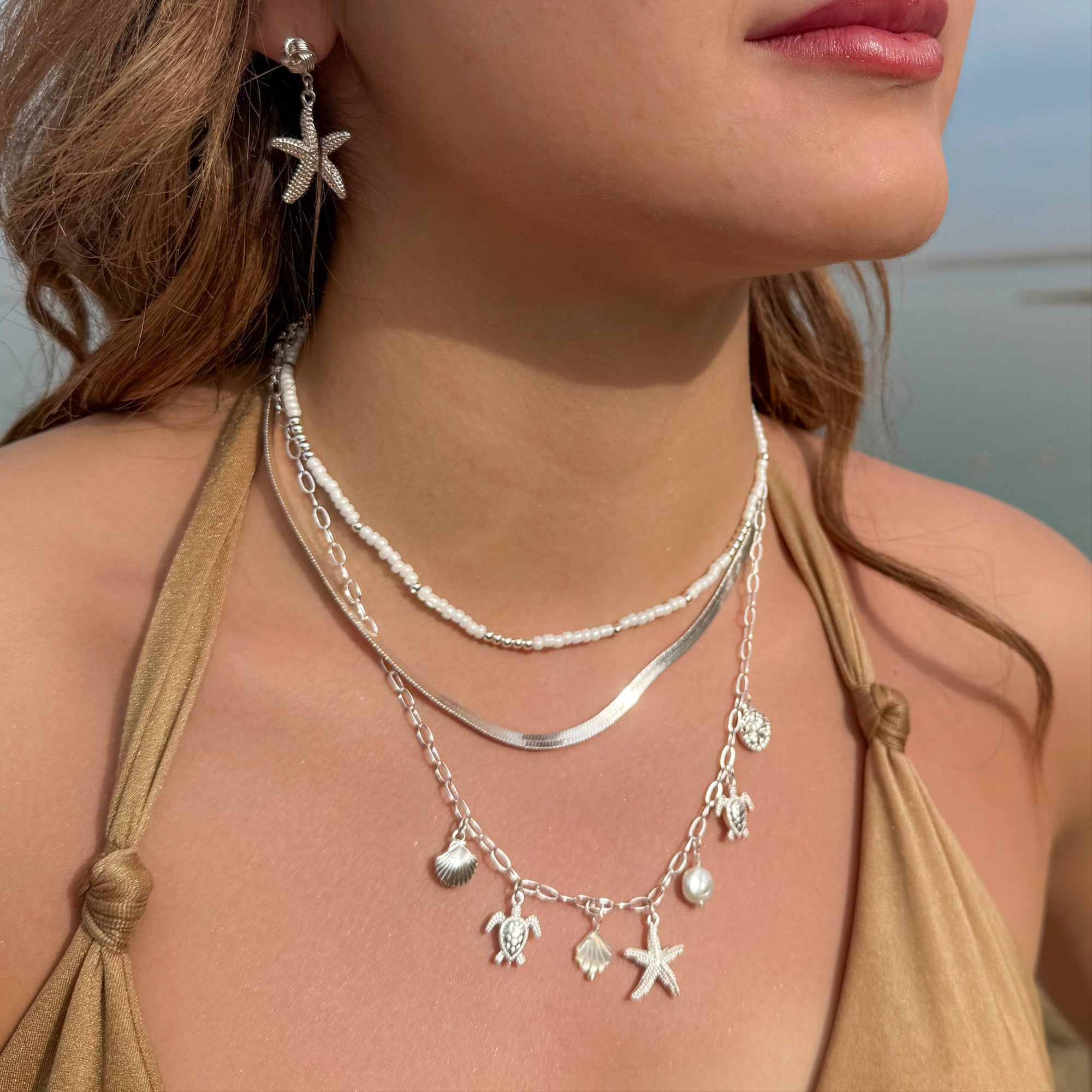 White Pearlized Seedbead Metal 15" Necklace