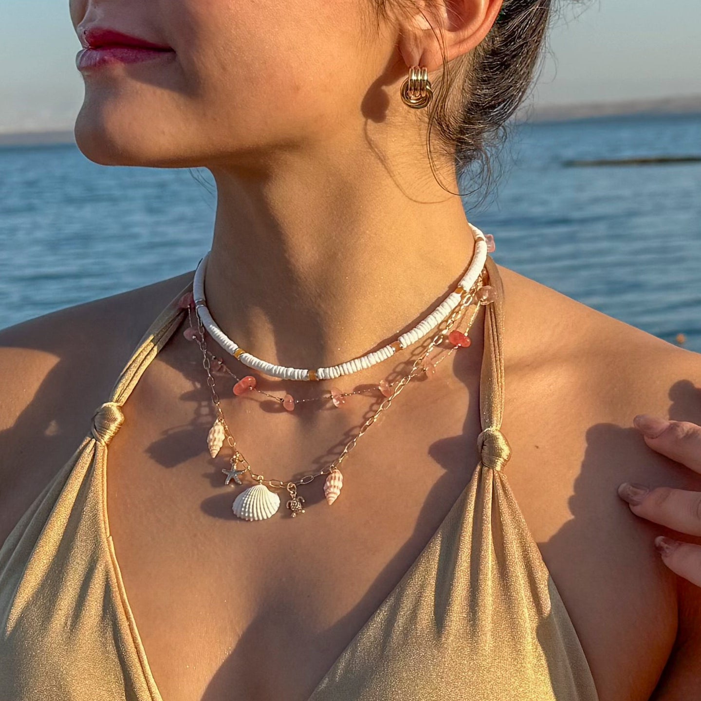 Clam Shell & Stone 15" Necklace